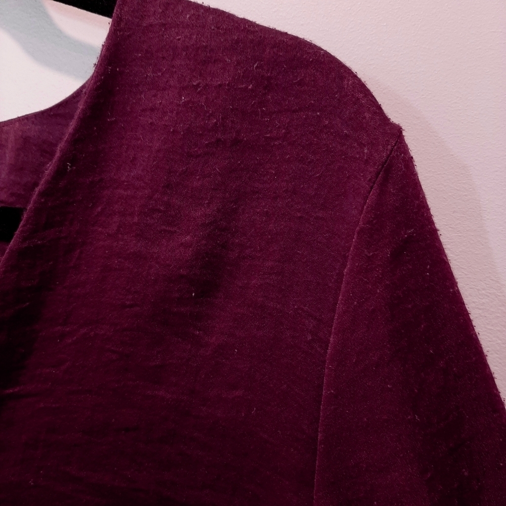 ARTIZAN ROBIN BARRE Flare Sleeve Satin Blouse Top Burgundy Womens Size Medium - Picture 12 of 14